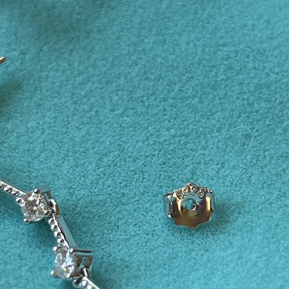 1.0 CT Moissanite Diamond 925 Sterling silver‎ dangle earrings - Picture 4 of 8